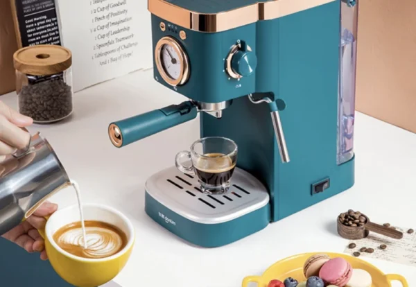 deluxe_semi_automatic_espresso_coffee_maker_09.webp | Jogoka