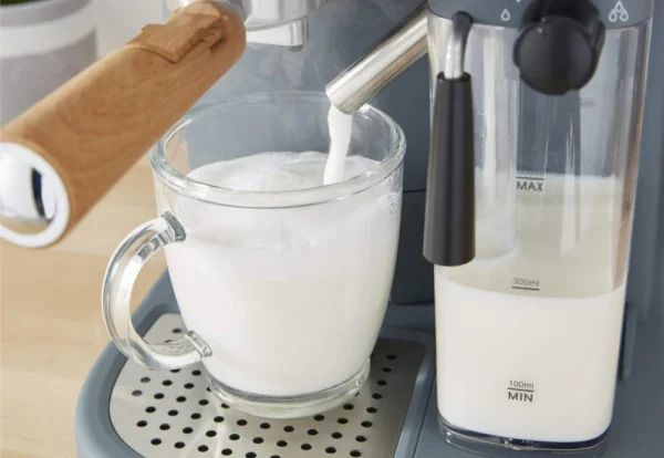 deluxe_semi_automatic_espresso_coffee_maker_10.webp | Jogoka