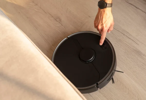 smart_home_robot_vacuum_cleaner_04-1.webp | Jogoka