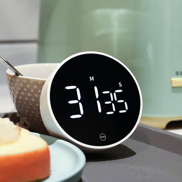 White rotating magnetic focus timer