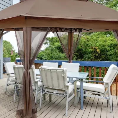 Outdoor-Pop-Up-Gazebo-with-Mesh-Walls-7-1.webp