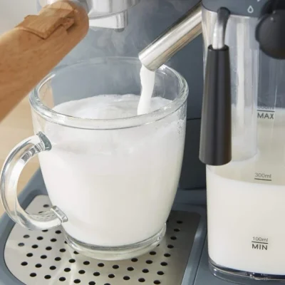 deluxe_semi_automatic_espresso_coffee_maker_10.webp
