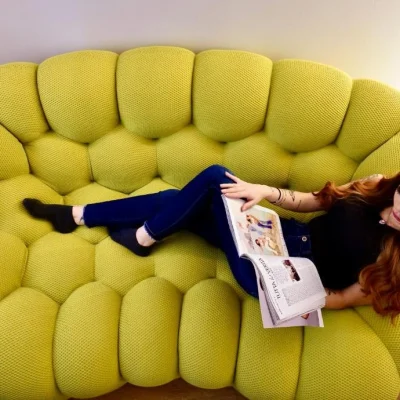 luxurious_bubble_cloud_sofa_27-1.webp