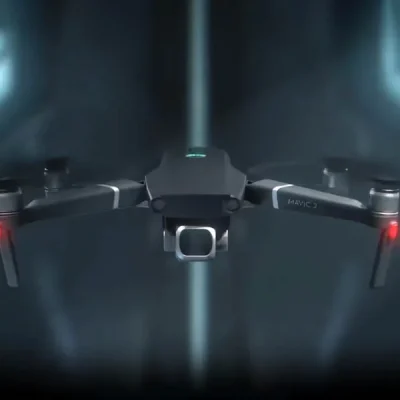 professional-drone-with-hasselblad-camera-and-extended-flight-time-1.webp