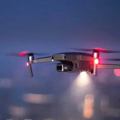 professional-drone-with-hasselblad-camera-and-extended-flight-time-11.webp