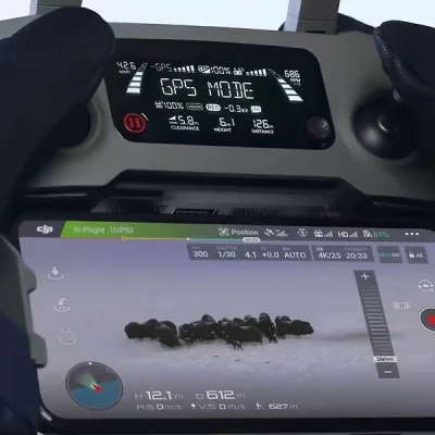 professional-drone-with-hasselblad-camera-and-extended-flight-time-6.webp